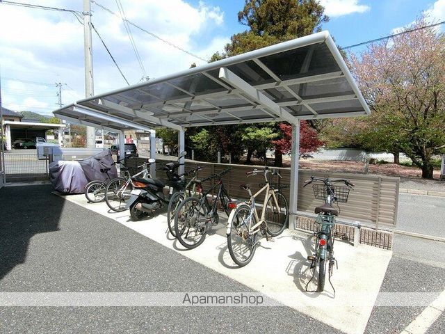 フローラル清水 B棟の内装写真