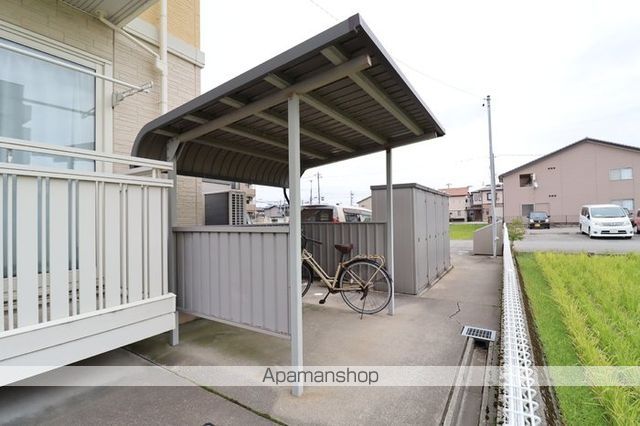 アビタシオン ジョワの玄関写真