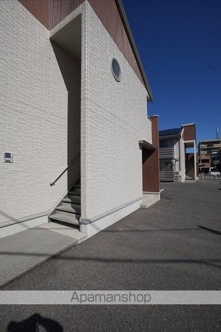 レセンテ松村 D棟の玄関写真