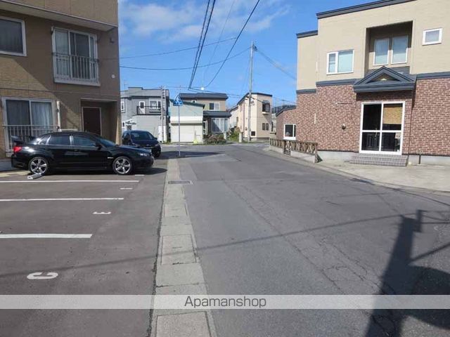 ウィット奥野[1LDK/39.49m2]の周辺2