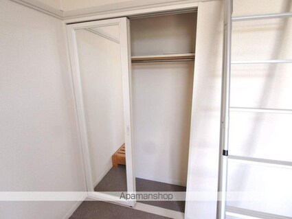 レオパレス芝茶屋[1K/20.28m2]の収納