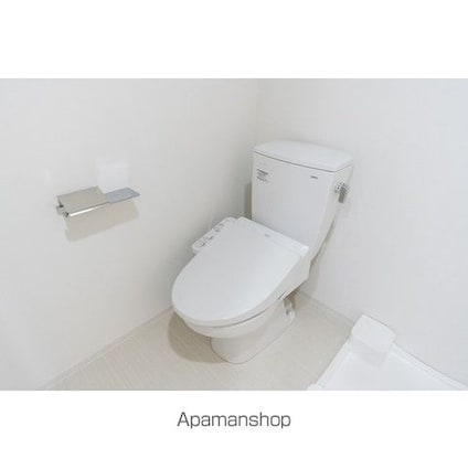 コンフォリア・リヴ下落合[1DK/25.22m2]のトイレ