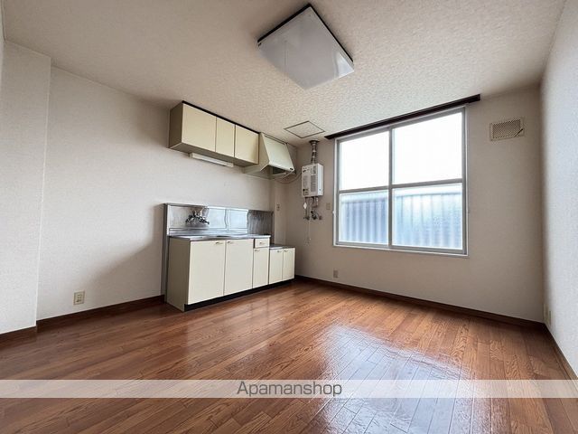 本町ハイツタイプIの内装写真