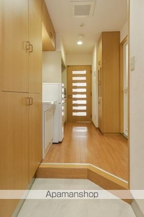 ドエール中央町[1K/34.14m2]の玄関