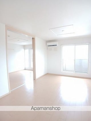 ラルジュグリーンＦ[2LDK/57.63m2]のリビング・居間