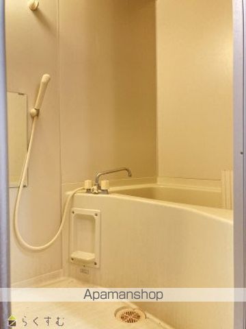 ウエストリバーの内装写真