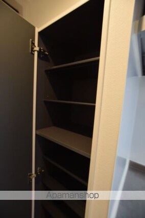 アリュール通町[1K/24.84m2]の玄関