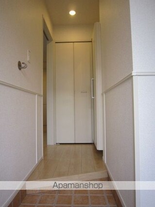 宮城県仙台市青葉区向田[1LDK/42.5m2]の玄関