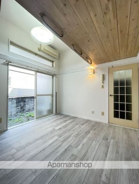 和歌山県和歌山市三沢町１丁目[1K/18m2]の内装1