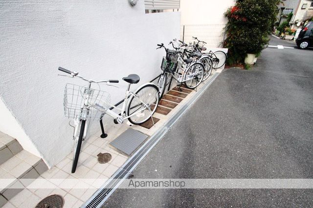 ブルーキューブのその他写真