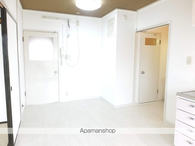 札幌西月寒団地5号棟の内装写真