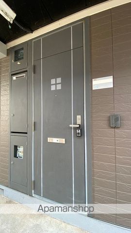 ラッキー下中野の外観写真