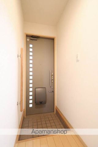 レーヴェンス温品 弐番館の内装写真