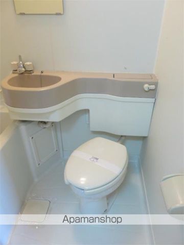 クレストアークの内装写真