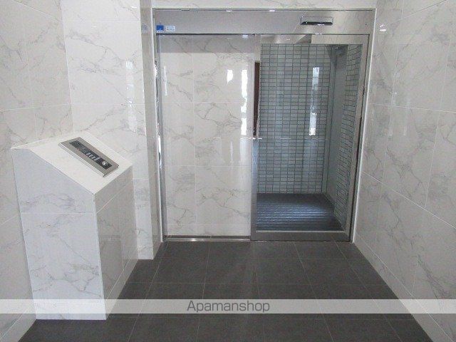 ヴァレッシア曳舟アンベリールの玄関写真