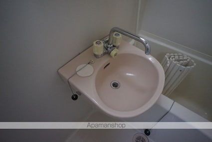 グランヴァン四谷三丁目[1K/19.03m2]の洗面所