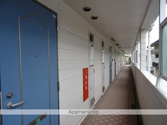 アトレー成田町の玄関写真
