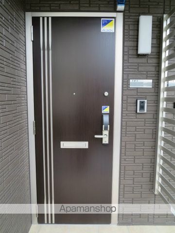 プラステートの玄関写真
