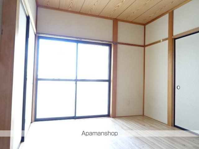 イーストハウスの内装写真