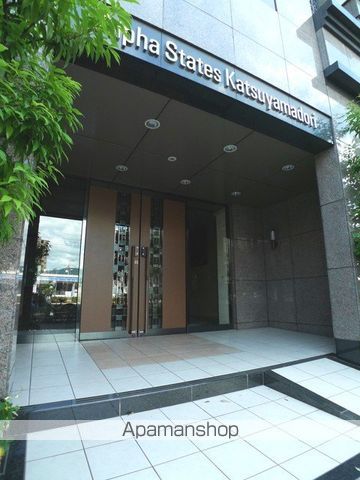 アルファステイツ勝山通りの玄関写真