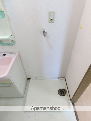 タウンハウス愛野公園Dの内装写真