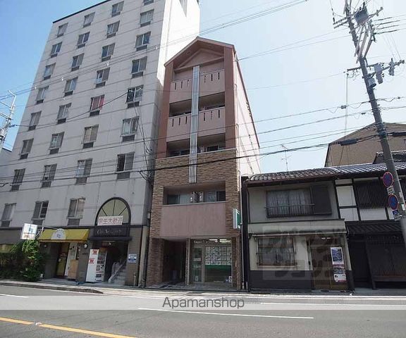 リリーブ今出川の外観写真