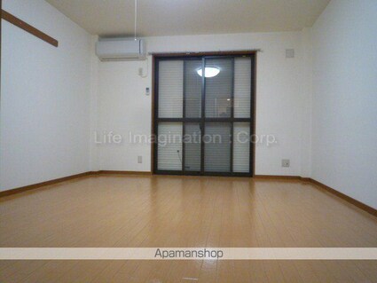 チェリーコート[1K/30.94m2]のエントランス2