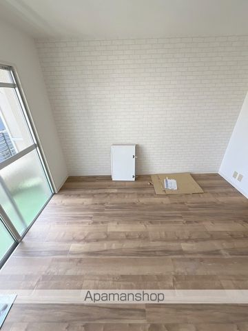 ライヴリー加納の内装写真
