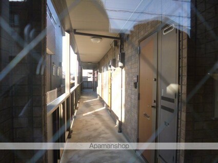 ロイヤルコート[1K/29.9m2]の共用部1