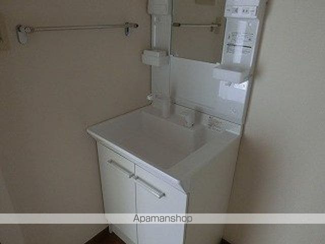 apartment 岩手県滝沢市室小路670-11
室小路の賃貸情報を見る
物件地図