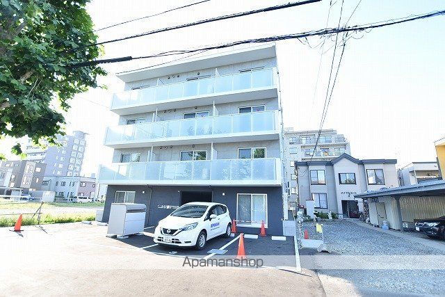 キングハウス北21条西7丁目の外観写真