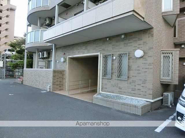 エクセラントメゾン与次郎の外観写真