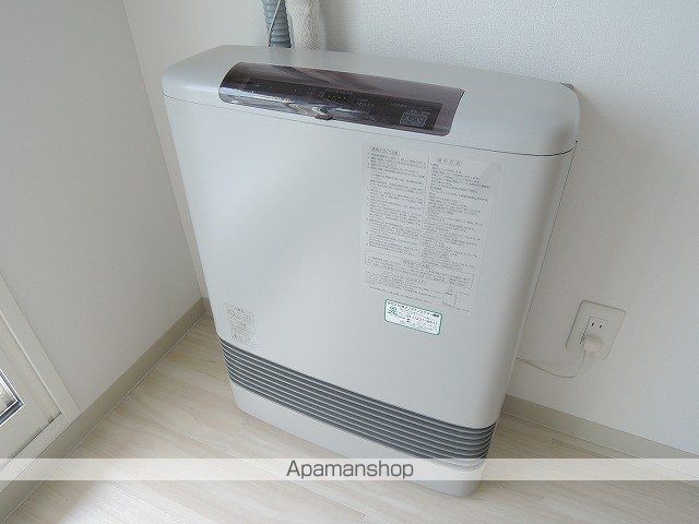 LA COLINAの内装写真
