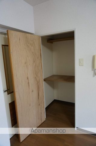 グローリーの内装写真