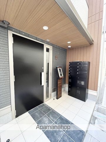 DーROOM塩町の玄関写真