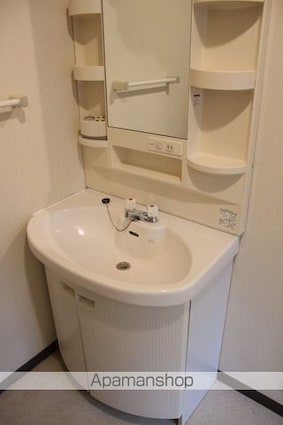 広島県三原市糸崎３丁目[3DK/60.3m2]の洗面所