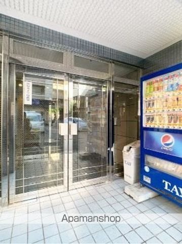 イムプレス大名の玄関写真