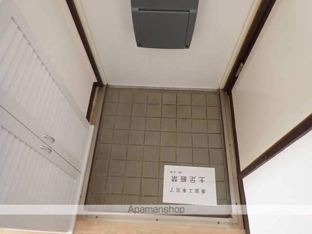 ハイツ千鶴1の内装写真
