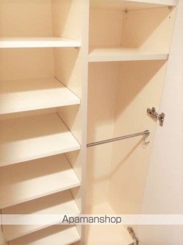 ホープ松屋町住吉の内装写真