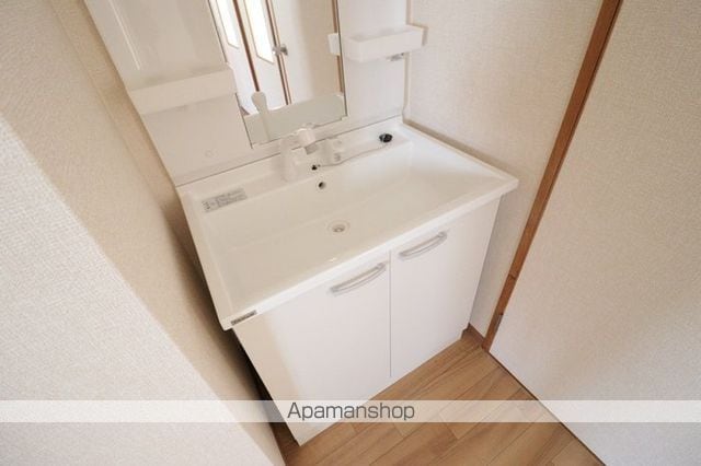 ファーストグリーン Aの内装写真