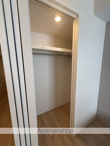 C0MF0RIA LIV大阪本町の内装写真