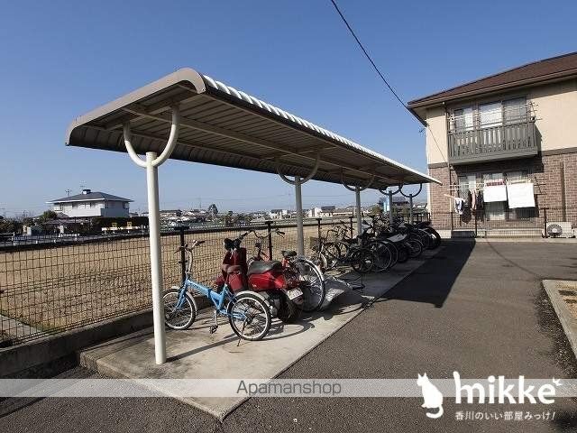 セジュール六条 A棟の外観写真