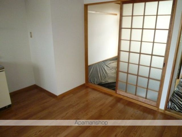 シティハイツ新地の内装写真