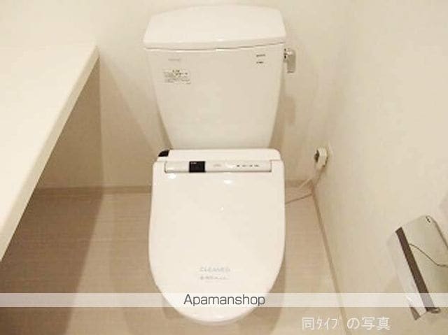 東京都世田谷区玉川台１丁目[1K/25.06m2]のトイレ
