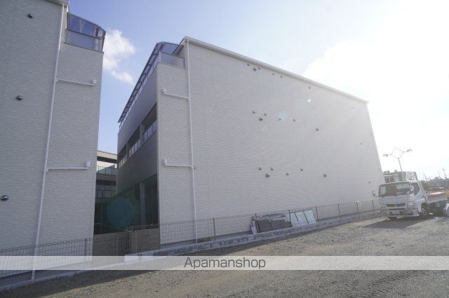 クレアール小泉東IIIの玄関写真