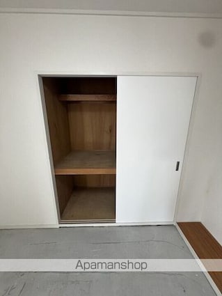 滋賀県大津市打出浜[2LDK/60.09m2]の収納