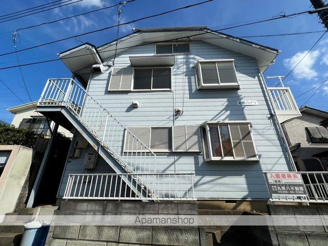 若草ハイツの外観写真