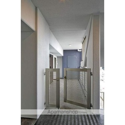 エステムプラザ名古屋ＵＸ[2LDK/55.82m2]の玄関