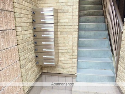 Ｅ－ＣＡＳＡ入明[1K/25m2]のエントランス1