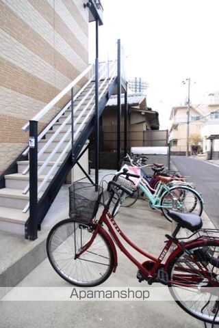 レオパレスサウス学南町の外観写真